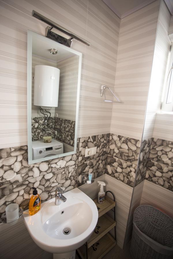 Apartment On Khimshiashvili Batumi Exterior foto